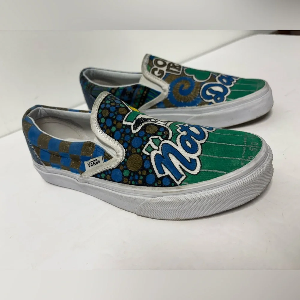 VANS Hand Painted Blue Green White Notre Dame Football Sneakers Women’s Size 7_2